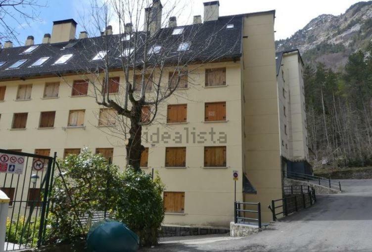 Aranones Apartment Canfranc Exterior photo