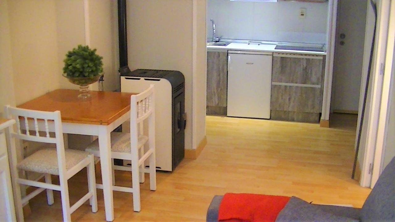 Aranones Apartment Canfranc Exterior photo
